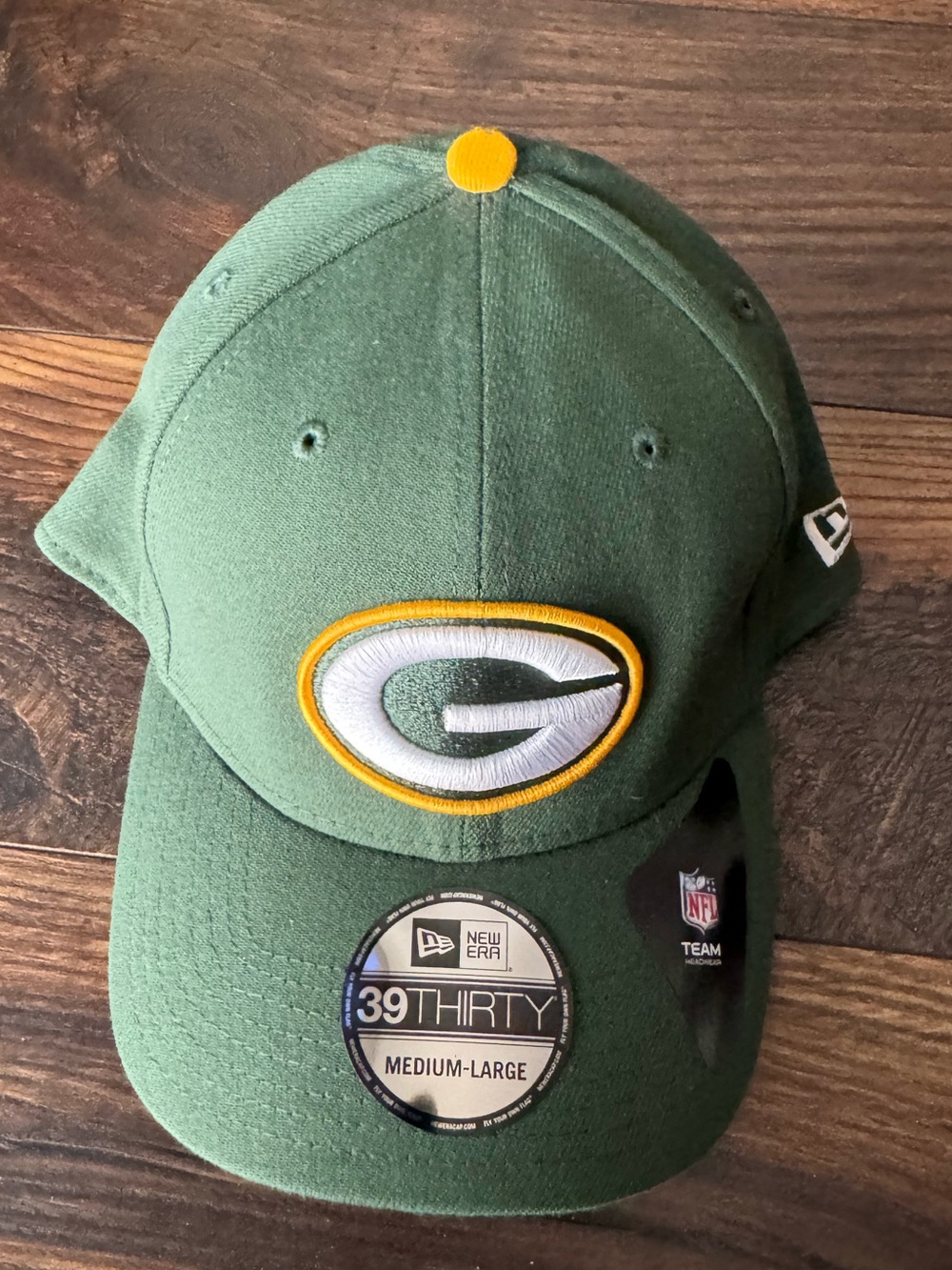 Green Bay Packers New Era 39Thirty hat M/L Hat Green NEW WITH TAGS